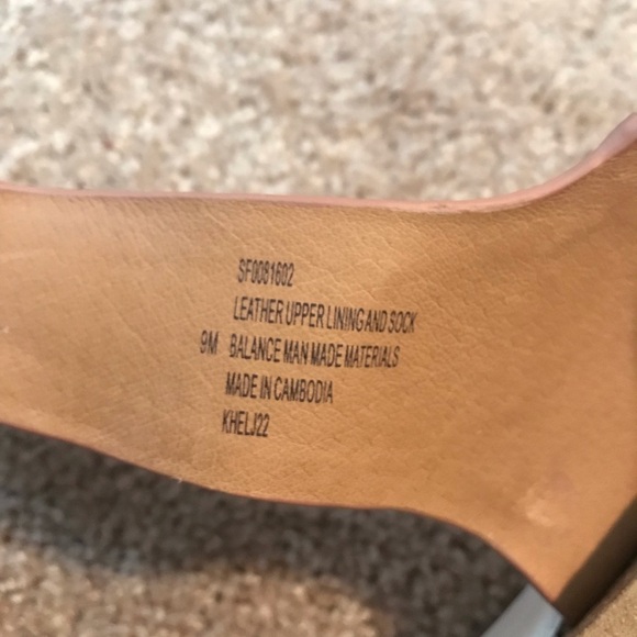 Sofft coral wedges size 9 - Picture 4 of 5